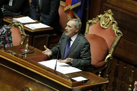 Che figuraccia, la legge di stabilità era piena di errori: l'ok tra le