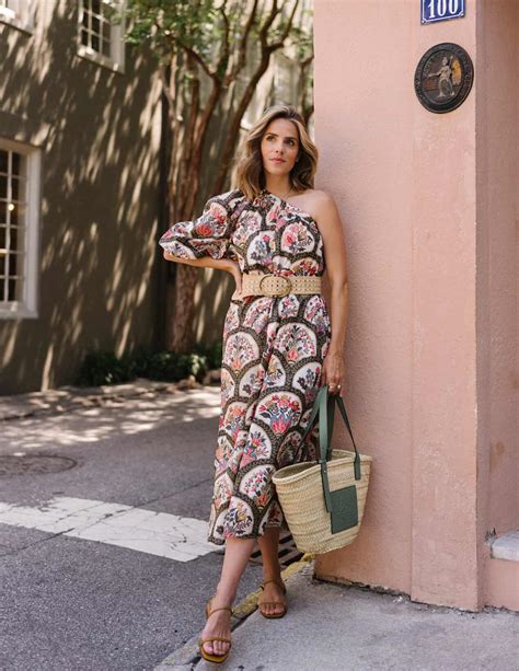 Dresses To Wear In Cancun at Pearl Little blog