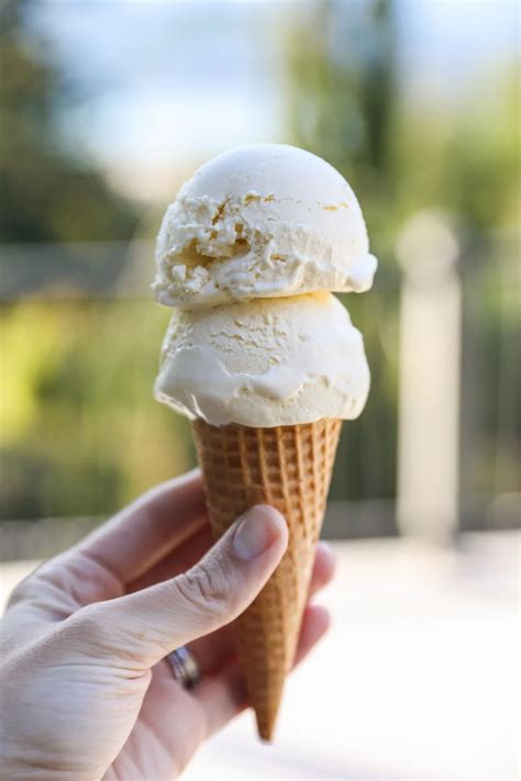 Homemade Vanilla Ice Cream Recipe Recipe - Lauren's Latest | Recipe ...