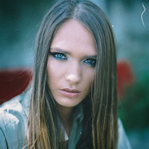 Eliza-Ioana - a model from Ireland | Model Management