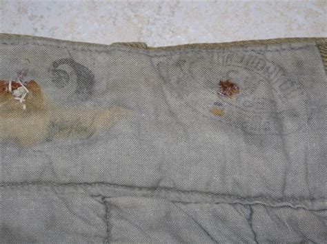 Identifying a telogreika jacket