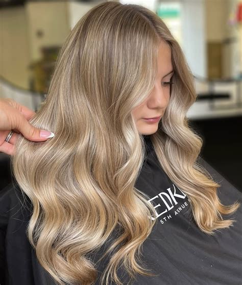 stunning shades  blonde hair color