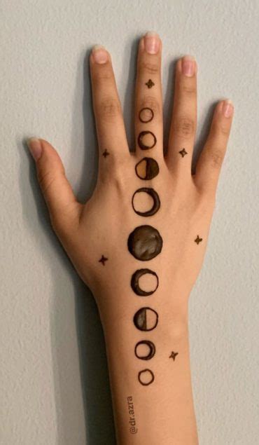 59 Timeless Pattern and Artistry Henna Designs : Phases of the moon 1 ...