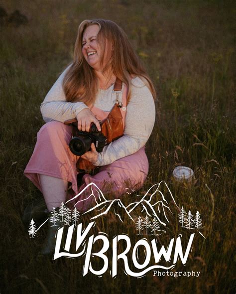 Liv Brown | Spokane Wedding Photographer | Who wouldn’t want to jump in