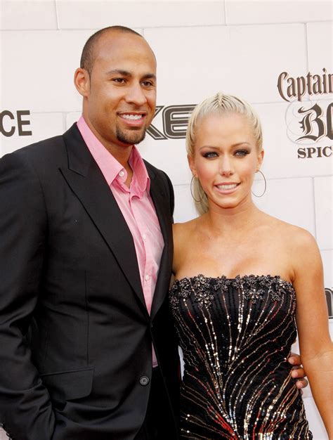 Kendra Wilkinson, Hank Baskett Relationship Status | In Touch Weekly