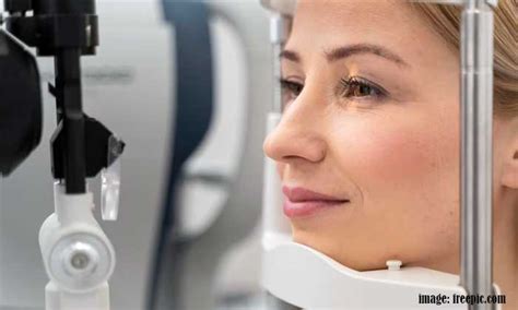 terapi cahaya  kesehatan mata