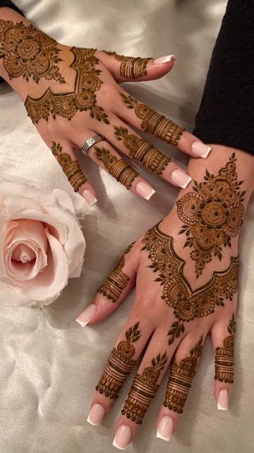 mehndi design back hand || simple mehndi designs || mehndi designs