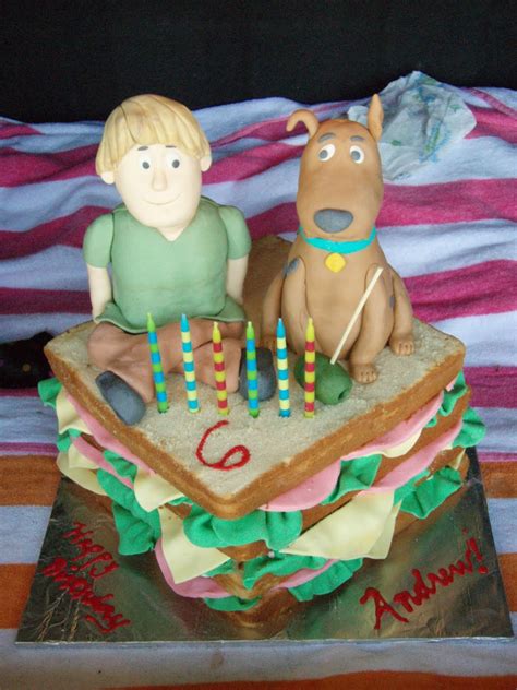 Pam's Custom Cakes: Scooby Doo Cake