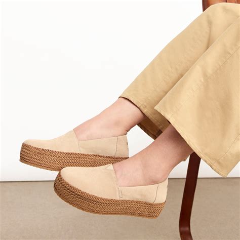 valencia natural suede espadrille platform espadrille toms