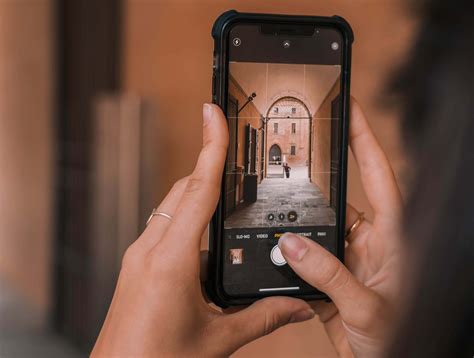 9 Best Photoshop Apps in 2024 for Editing on the Go