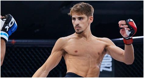 Liam Pitts submits Rasmus Vauhkonen in the first round | Frontkick.online