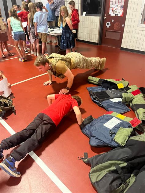 Eastern Pulaski... - Eastern Pulaski Elementary School