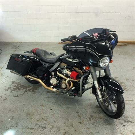 Pink’s Carey Hart Buys New Harley Street Glide: Not a Bar Crawl Two ...