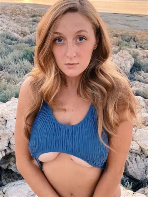 Molly Pills Biography, Height, Career & Net Worth - Wikiindetail