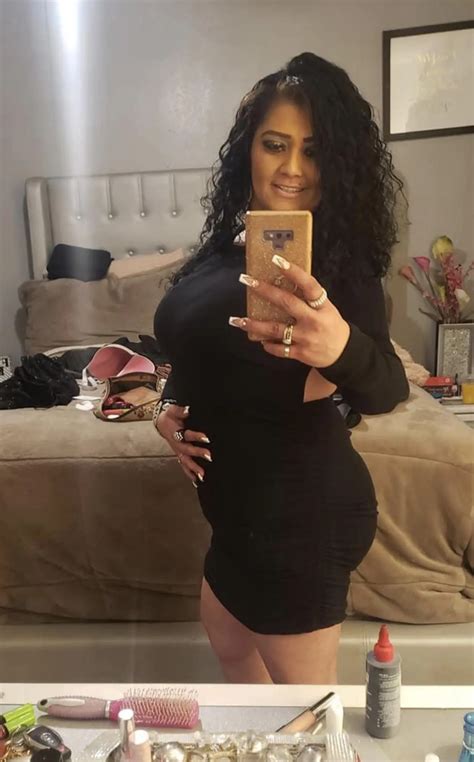 My moms friend | Scrolller