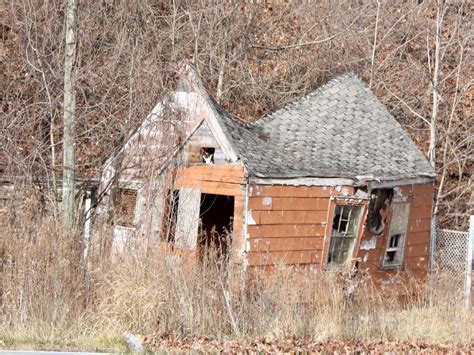 Abandoned house in SW West Virginia. Note the cat in the upstairs ...