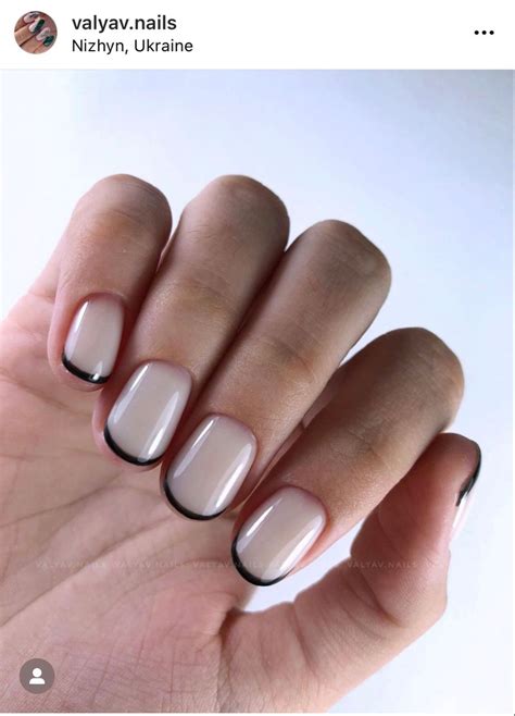 чорний французький манікюр | Nails, Beauty