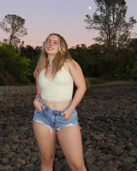 Krissee | I rolled my ankle on a rock to get these pictures 😮‍💨 | Instagram