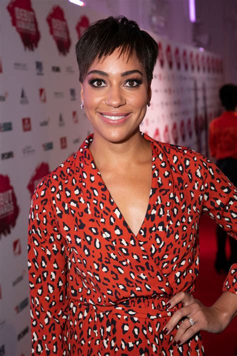 Cush Jumbo Outfits & Style Photos • CelebMafia