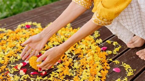 Eco Friendly Rangoli Ideas For Diwali