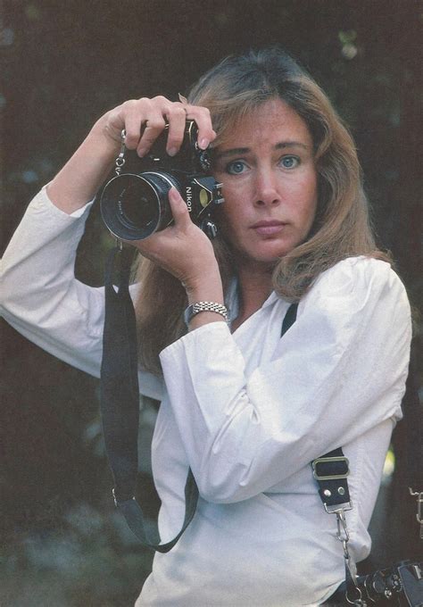 Pictures of Pamela Bellwood