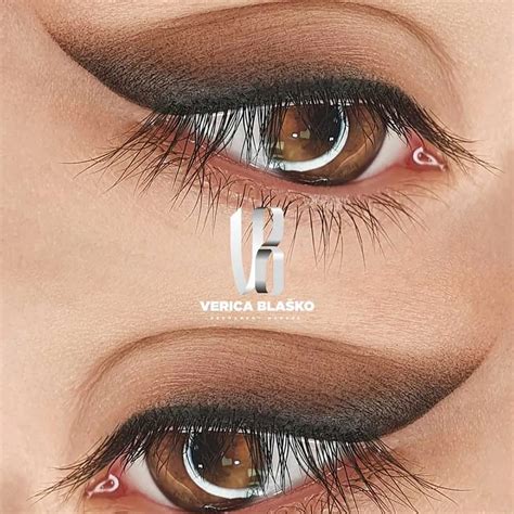 Best Permanent Eyeliner Styles for Each Eye Shape (2024)