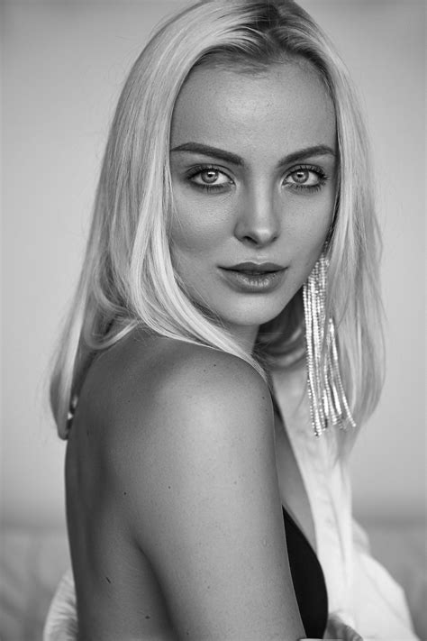 Black And White Sexy Portrait Photos, Download The BEST Free Black And