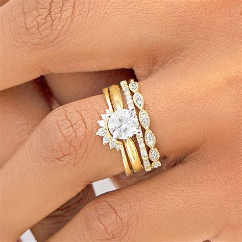 Eternity Rings: What are they and when are they given? 