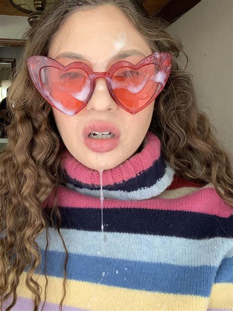 Heart-shaped glasses from u/annablossom | Scrolller