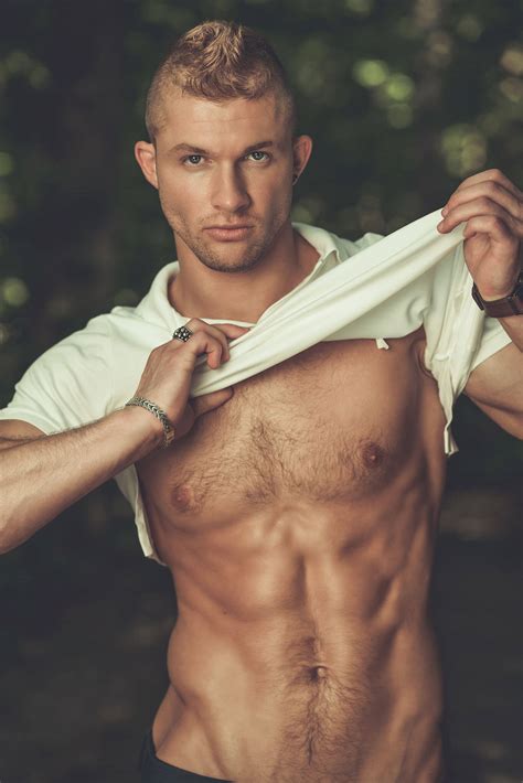 Gay Escort Miami: The Luxury You Can't Afford To Miss Image 5