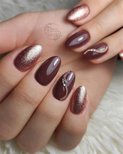 13 Elegant Rose Gold Burgundy Nails For Inspiration - Nail Designs Daily