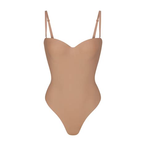 SKIMS BODY UNDERWIRE THONG BODYSUIT | SIENNA