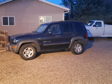 Just inherited this 03 liberty sport from my grandma : r/JeepLiberty