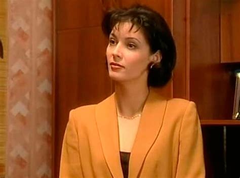 Сериал «Воровка» (2001) - сюжет, актеры и роли, кадры из сериала