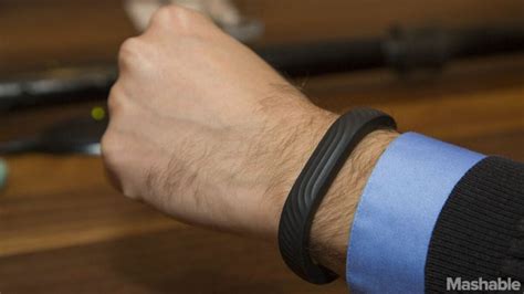 reports  jawbone  selling speaker business updated mashable