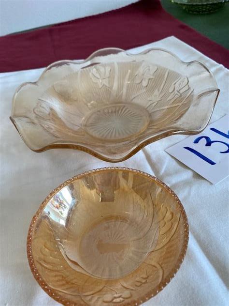 Lot 136 - Depression Glass bowls | EstateSales.org