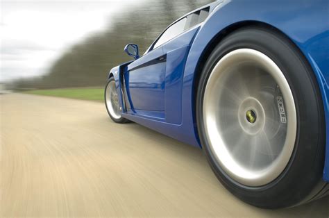 2007 Noble M15