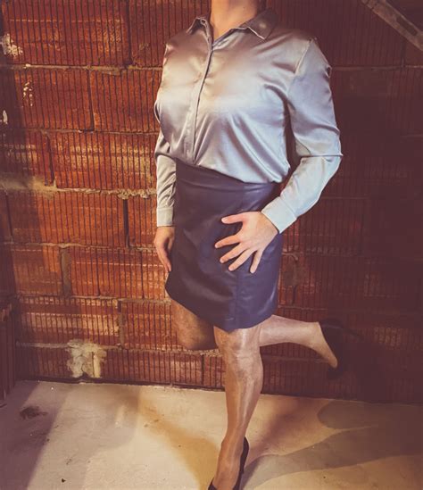 My husband dresses like a woman - how to deal with a Cross-Dressed man