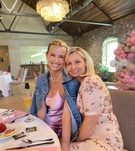 BROOKE LYNN BUCHANAN | pretty in pink bridal shower for my bestie