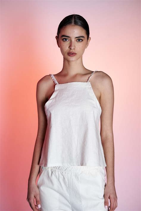 FERIA - REMERAS , BODIES Y TOPS | La Cofradía - Invierno 25