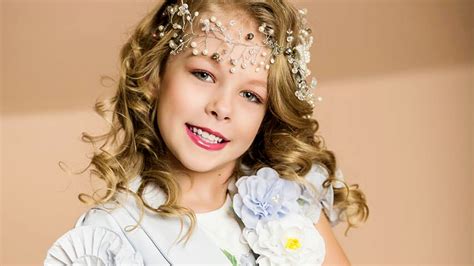 russian girl  wins young  universe beauty competition russia