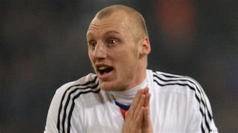 Basel lose Ivanov as Díaz signs on | UEFA Europa League | UEFA.com
