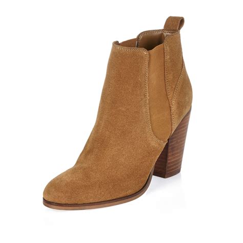 women brown ankle boots 5