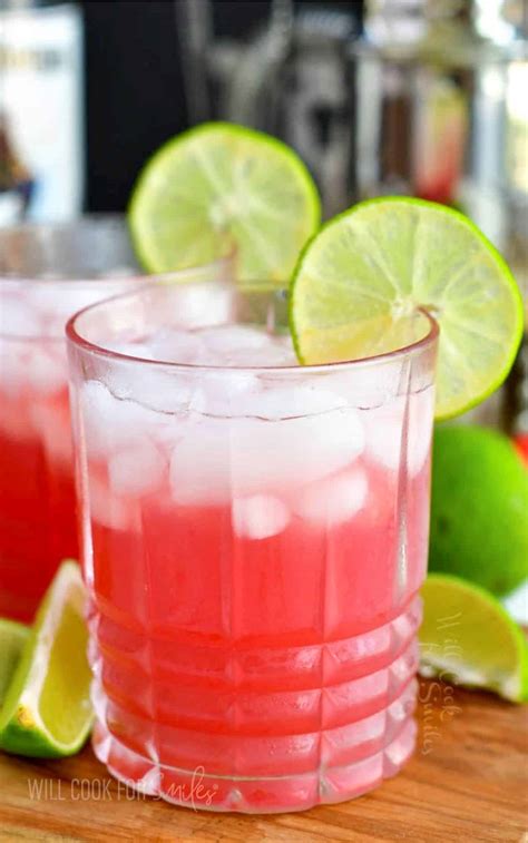 31 Best Christmas Drinks - Ak Pal Kitchen