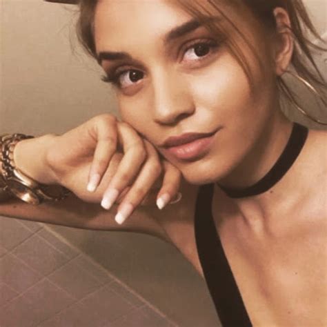 Stream Nina Matkava music | Listen to songs, albums, playlists for free