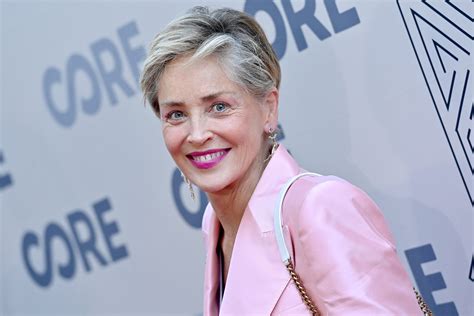 Sharon Stone kujton periudhën e vështirë kur pësoi goditje në tru