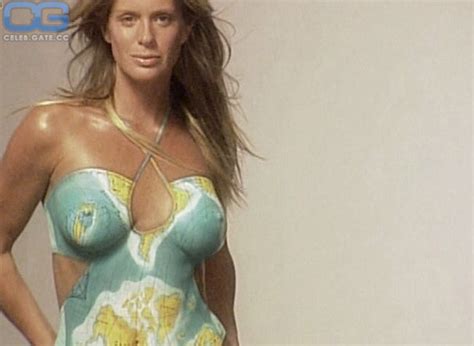 Rachel Hunter nude, pictures, photos, Playboy, naked, topless, fappening