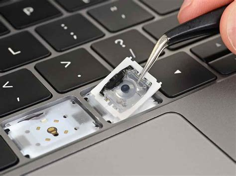 Fixxo - MacBook Keyboard Replacement | One key or full keyboard, we do it