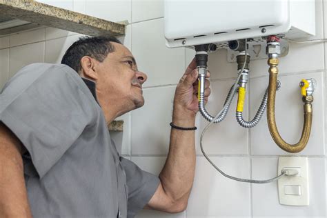 Manutenção De Aquecedor A Gas