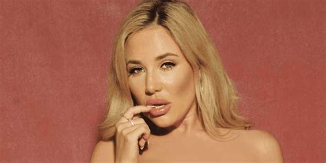Savannah Bond: Fresh Faces